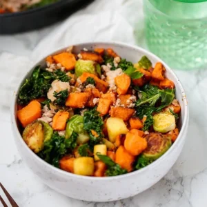 AIP Breakfast Hash (sweet potato, ground turkey, kale)
